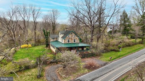 329 Old Bridge Rd, Amissville, VA, 20106-2139 | Card Image