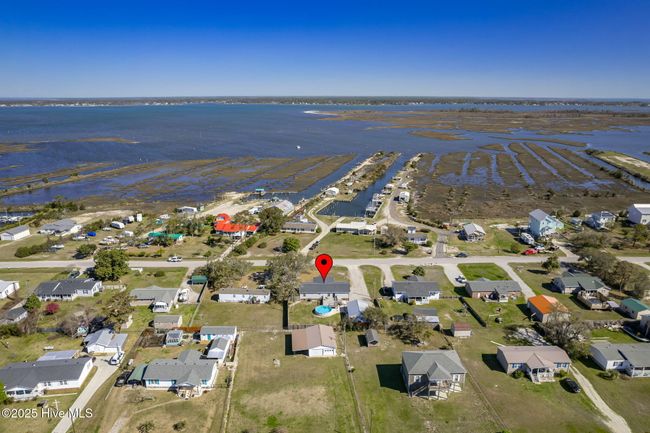 302 Bayview Drive, Harkers Island, NC | Image 10