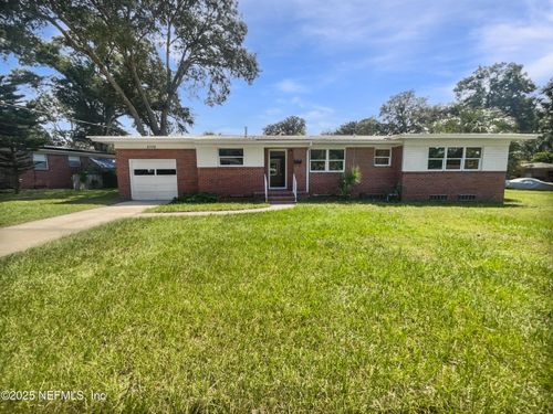 8308 Manavista St, JACKSONVILLE, FL, 32211-6386 | Card Image