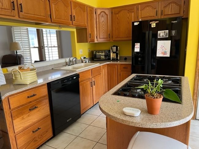 14820 Pine Tree Rd, Home with 3 bedrooms, 3 bathrooms and null parking in Orland Park IL | Image 5