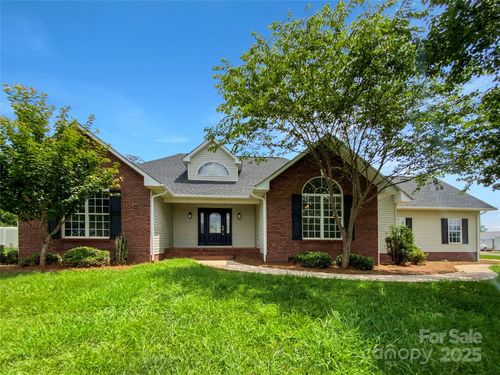 4550 Briarcreek Rd, Maiden, NC, 28650-9700 | Card Image