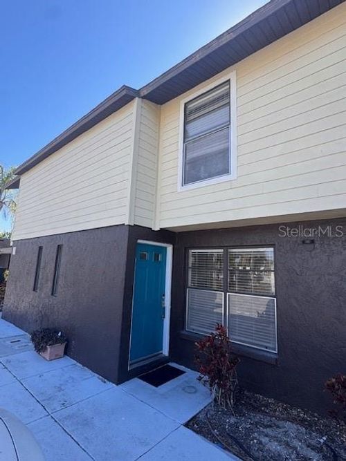 apt-b2-960 Highland St, SARASOTA, FL, 34234-5762 | Card Image