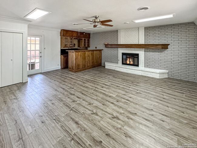 5102 Crown Ln, House other with 3 bedrooms, 2 bathrooms and null parking in Kirby TX | Image 13