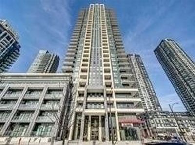 3021 - 4055 Parkside Village Dr, Condo with 1 bedrooms, 1 bathrooms and 1 parking in Mississauga ON | Image 1