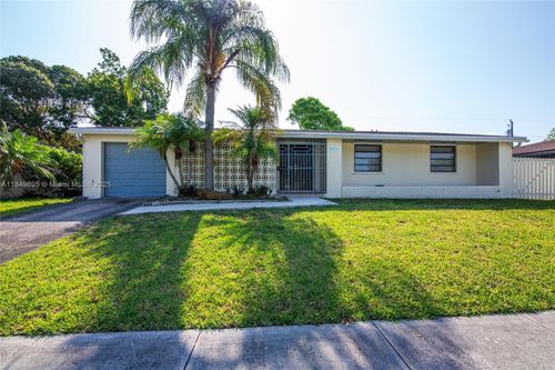 16221 Sw 102nd Ave, Miami, FL, 33157-3109 | Card Image