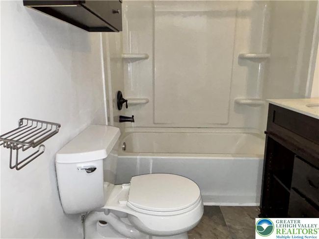 312 W Ridge St, House other with 3 bedrooms, 2 bathrooms and null parking in Lansford PA | Image 32