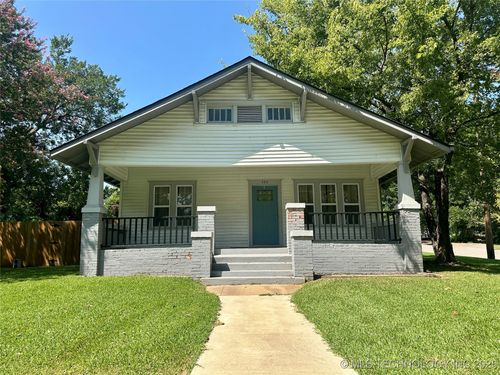 823 5th Ave, Durant, OK, 74701-3709 | Card Image