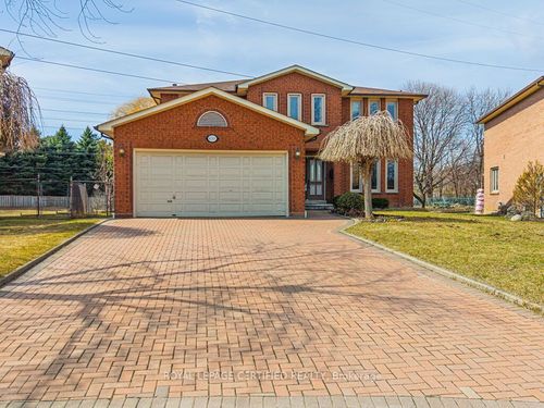 4261 Capilano Crt, Mississauga, ON, L4W4H9 | Card Image