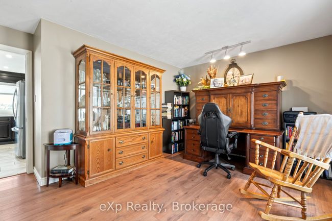 953 Greenock Brant Line, House other with 3 bedrooms, 3 bathrooms and 6 parking in Cargill ON | Image 19