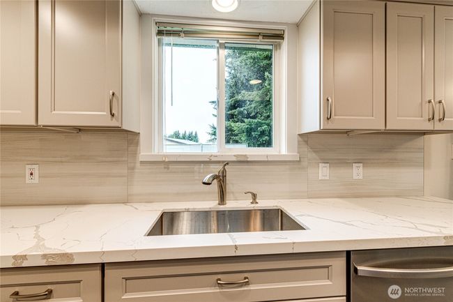 60 Crystal Ct, Condo with 2 bedrooms, 2 bathrooms and null parking in Sequim WA | Image 10