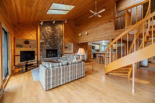 25-3925 Sage Hl, Manchester Center, VT, 05255 | Card Image