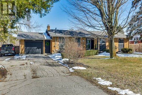 34 Charlotte Ave, Tillsonburg, ON, N4G4C3 | Card Image