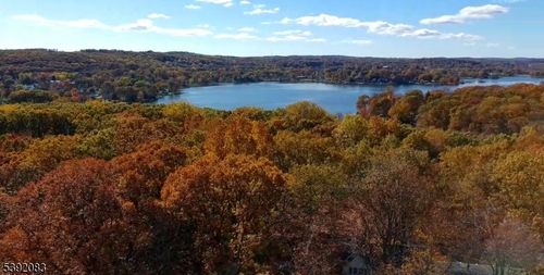 413 Wills Ave, Stanhope, NJ, 07874-2339 | Card Image