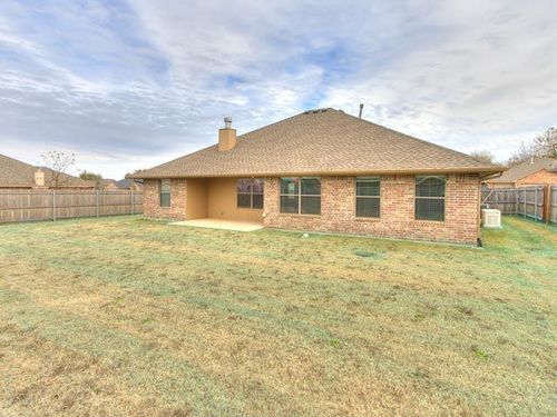 4536 Oasis Court, Yukon, OK, 73099 | Card Image