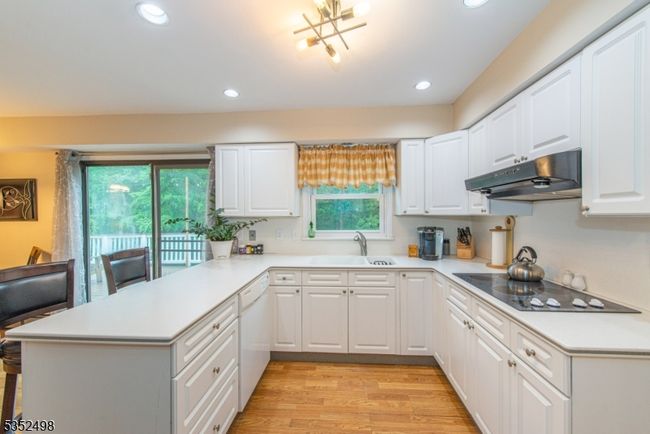 8 Kevin Dr, House other with 4 bedrooms, 2 bathrooms and null parking in Flanders NJ | Image 16