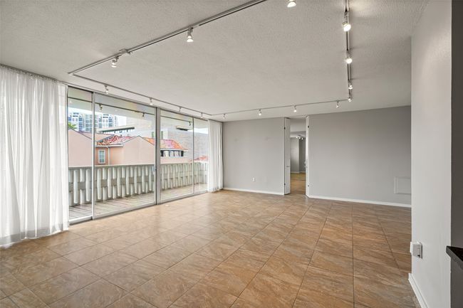 APT-5K - 3701 Turtle Creek Blvd, Condo with 1 bedrooms, 1 bathrooms and null parking in Dallas TX | Image 6