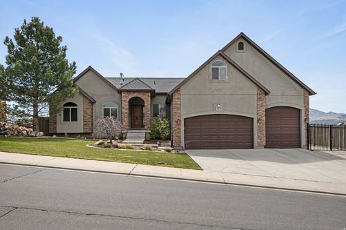 9096 N Clubhouse Ln, Eagle Mountain, UT, 84005-5604 | Card Image