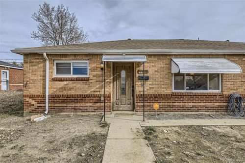 9030 Hickory Place, Thornton, CO, 80229 | Card Image