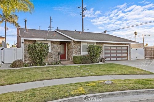 8502 Merle Cir, Huntington Beach, CA, 92647 | Card Image