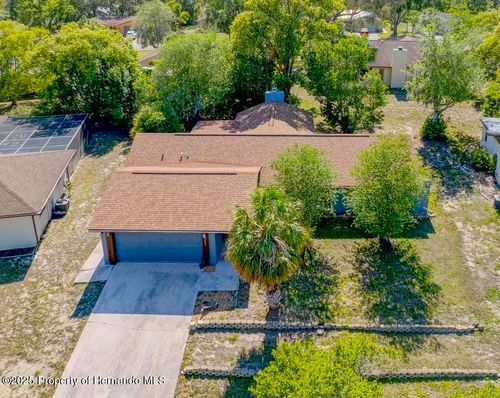 8664 Heather Blvd, Weeki Wachee, FL, 34613-7409 | Card Image