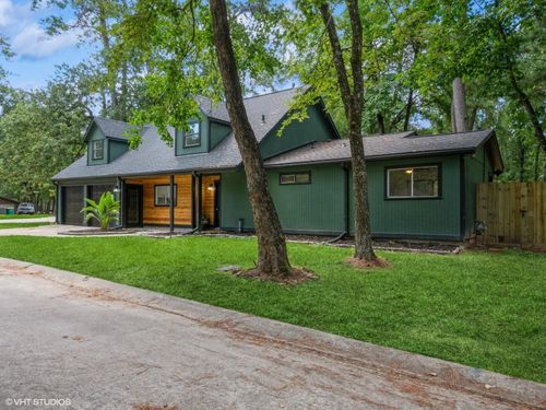 1320 E Red Cedar Cir, The Woodlands, TX, 77380-1723 | Card Image