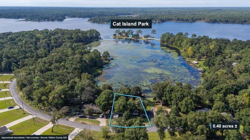 699 Squirrel Rd, Defuniak Springs, FL, 32433-7676 | Card Image