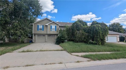 119 S Pelham Path, Raymore, MO, 64083-8113 | Card Image