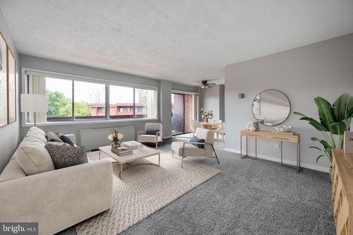 apt-20-1529 S George Mason Dr, ARLINGTON, VA, 22204-3482 | Card Image