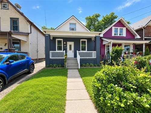 40 Whitfield Ave, Hamilton, ON, L8L4B6 | Card Image