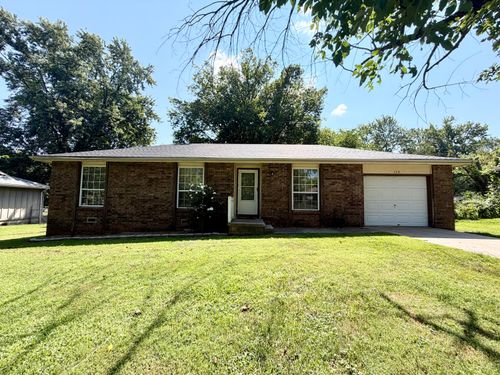122 N Pinewood Ave, Republic, MO, 65738-1613 | Card Image