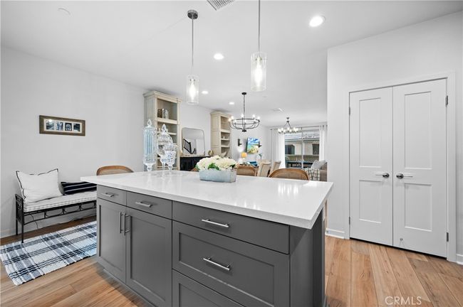 407 Coyote Pass, Condo with 3 bedrooms, 4 bathrooms and 2 parking in Lake Forest CA | Image 21