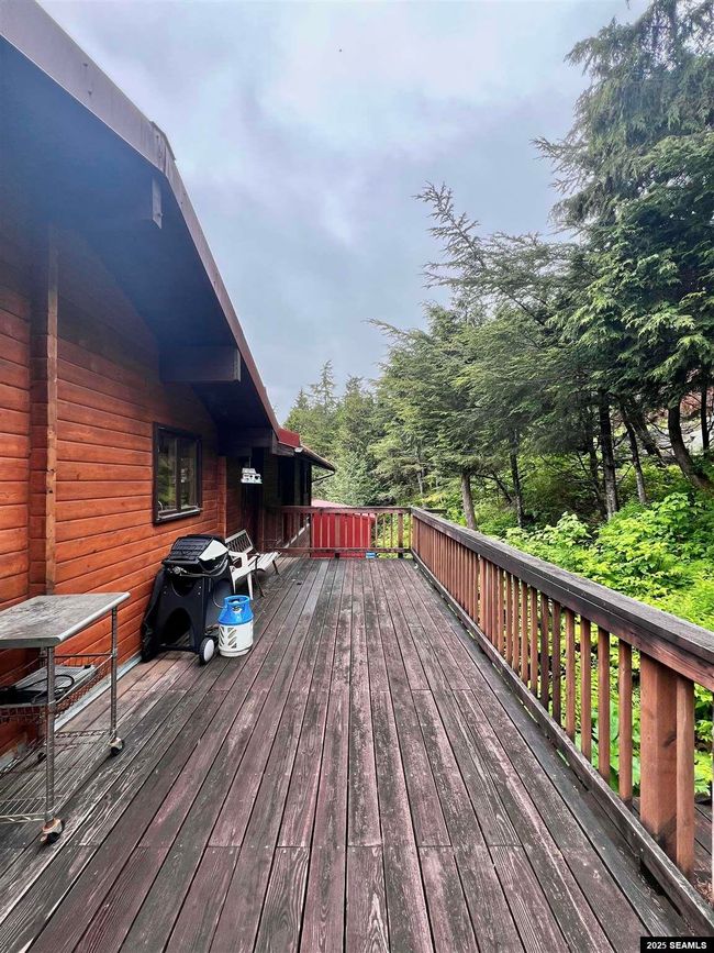 301 Wortman Loop, House other with 5 bedrooms, 3 bathrooms and 2 parking in Sitka AK | Image 35