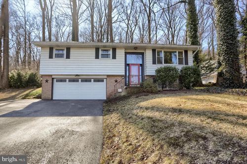 2666 Spring Valley Road, LANCASTER, PA, 17601 | Card Image