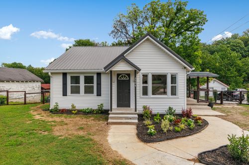 2594 Faulkner Springs Rd, Mcminnville, TN, 37110-1188 | Card Image