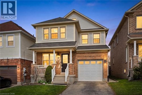 28 Griffiths Avenue, Cambridge, ON, N1P1J7 | Card Image