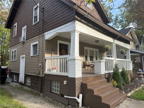 1333 Manchester Rd, Akron, OH, 44307-1638 | Card Image