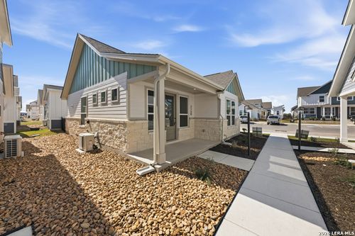 77-2150 Hofstaat, New Braunfels, TX, 78130 | Card Image