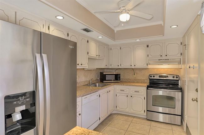 APT-127 - 96 Boundary Blvd, Condo with 2 bedrooms, 2 bathrooms and null parking in ROTONDA WEST FL | Image 18