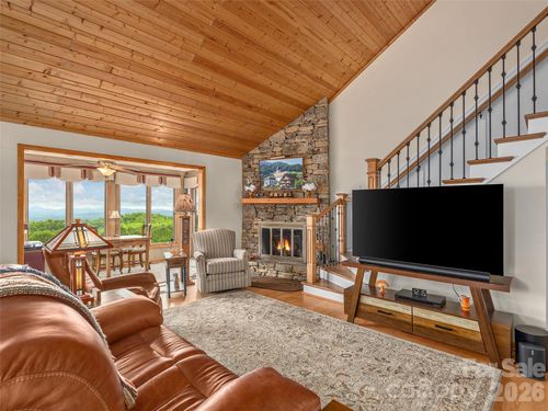 503 Fleetwood Plz, Laurel Park, NC, 28739-8327 | Card Image