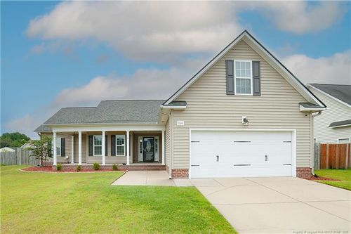 1540 Seabiscuit Dr, Parkton, NC, 28371-7714 | Card Image