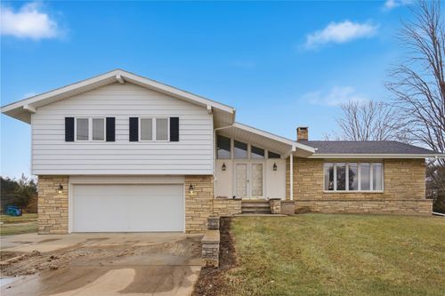 507 1st Ave, Clarence, IA, 52216-9745 | Card Image