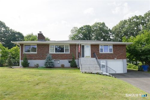 433 Highland Dr, Waterbury, CT, 06708-3651 | Card Image