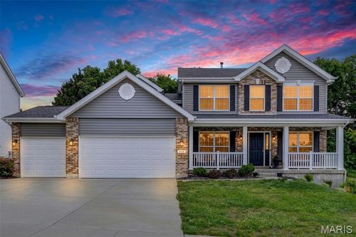 618 Creek Bend Dr, Lake St Louis, MO, 63367-6554 | Card Image