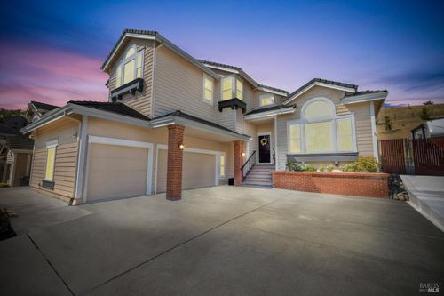 2225 Hillridge Dr, Fairfield, CA, 94534-7953 | Card Image