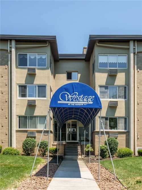 809 Westage At The Hbr, Irondequoit, NY, 14617-1016 | Card Image