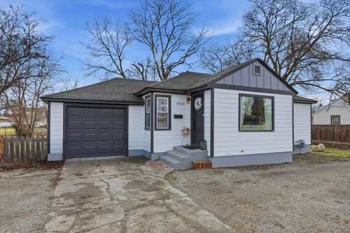 9816 E Broadway Ave, Spokane Valley, WA, 99206-3816 | Card Image