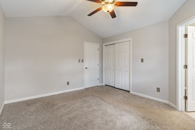 524 E 10 Th St, Townhouse with 2 bedrooms, 3 bathrooms and null parking in Indianapolis IN | Image 15