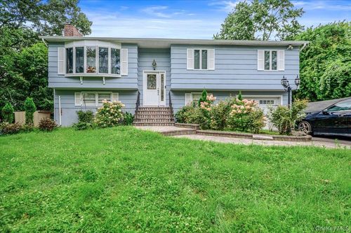 65 Plum Rd, Mahopac, NY, 10541-4248 | Card Image