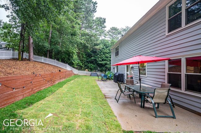 970 Cranberry Crk, House other with 4 bedrooms, 3 bathrooms and 2 parking in Roswell GA | Image 54