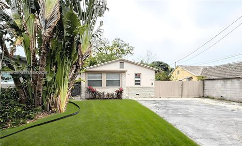 main-1062 Ne 38th St, Oakland Park, FL, 33334-2942 | Card Image
